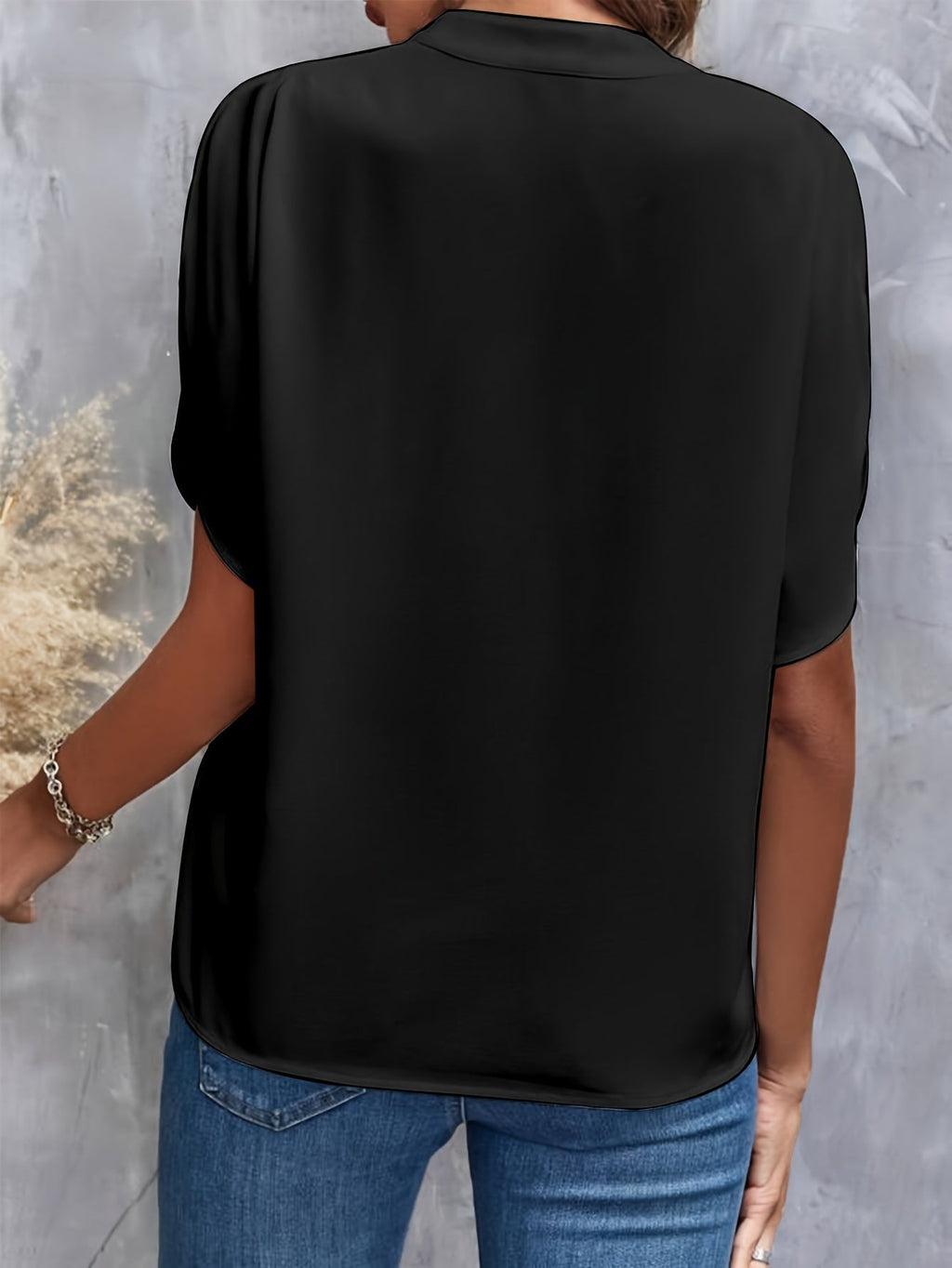 Women's V-Neck Short Sleeve Blouse in Lightweight Fabric
