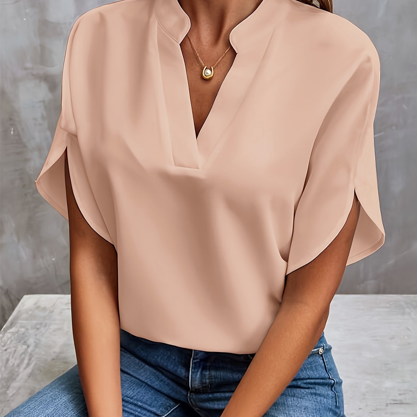 Women's V-Neck Short Sleeve Blouse in Lightweight Fabric